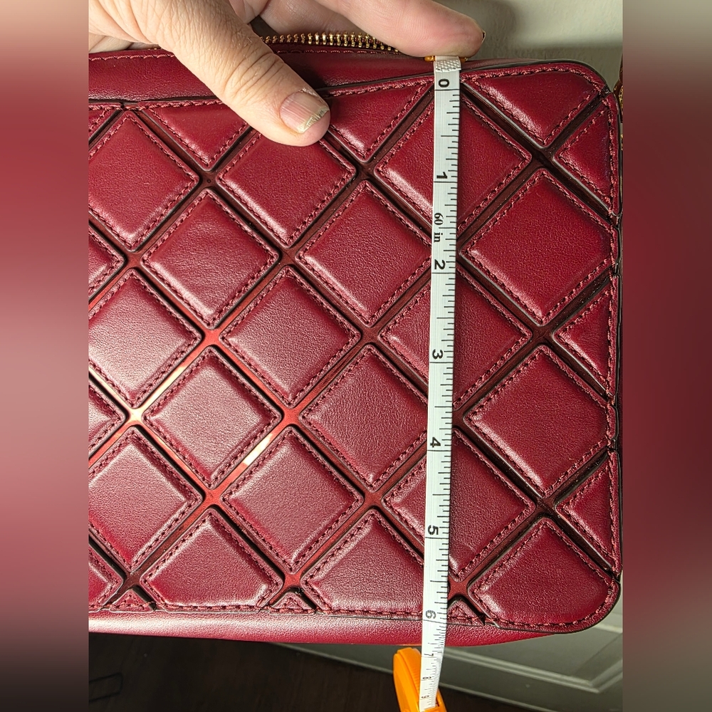 Michael Kors Red Quilted‎ Crossbody Bag - Picture 7 of 8